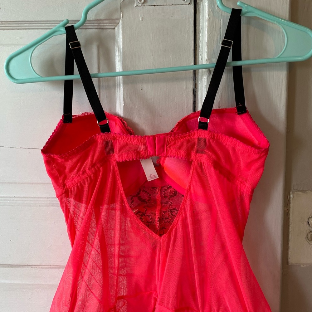 Victoria’s Secret Hot Pink Teddy - Picture 4 of 5
